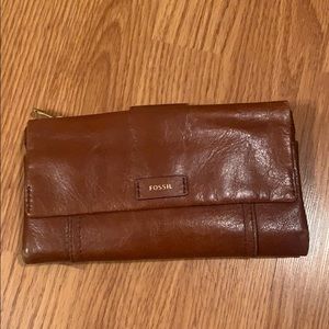 Fossil Women’s Wallet🤎